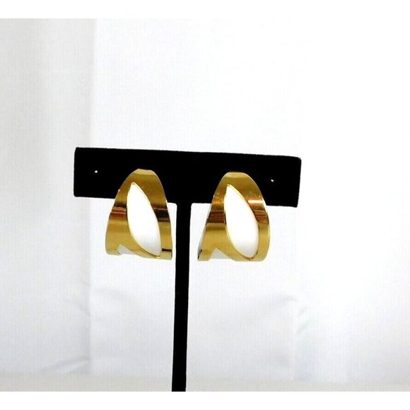 Huggie Hoop Pierced Earrings Gold Tone Metal on White Pushback Closure - Picture 2 of 7